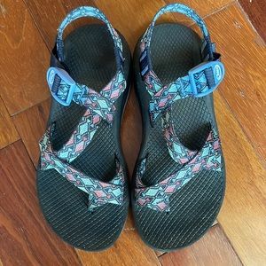 Women’s Chaco size 7